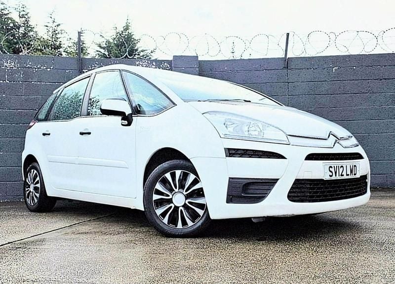 White Used 2012 Citroën C4 Picasso VTR Sport MPV | £1,995 (Fair price) - Image 1/4