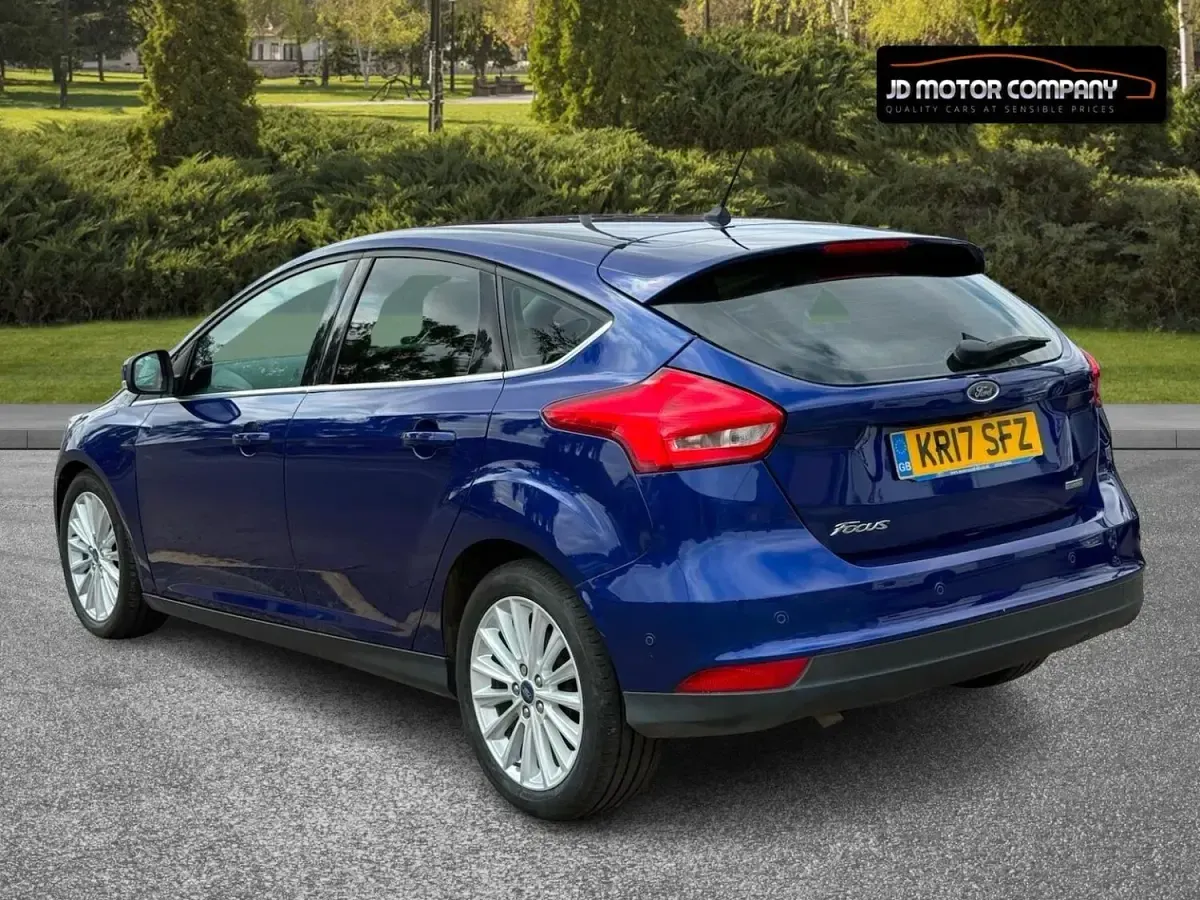 Used Ford Focus Titanium X 125 HP (91 kW) 2017 Blue Hatchback