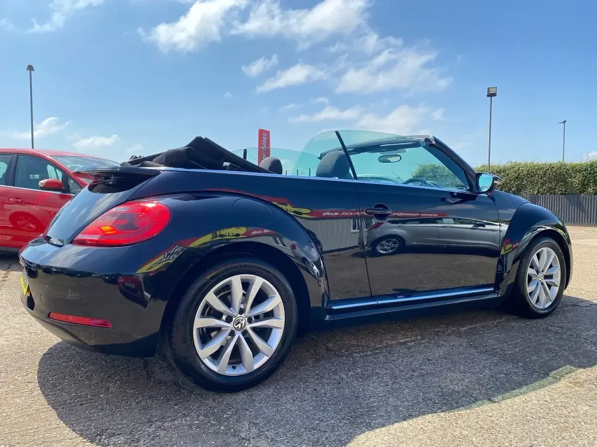 Used VW Beetle Design 2014 Black Hatchback