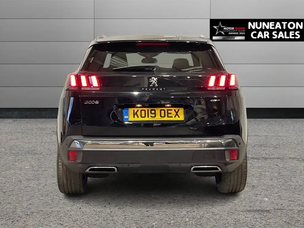 Used Peugeot 3008 GT 180 HP (132 kW) 2019 Black SUV