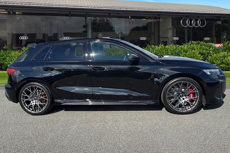 New Audi RS3 Comfort 400 HP (294 kW) 2026 Black Sedan