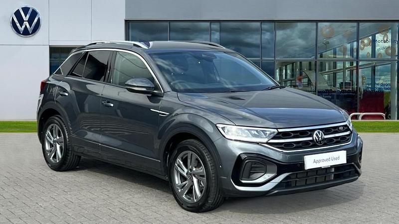 Indium grey metallic Used 2025 VW T-Roc R-line SUV | £29,256 (Fair price) - Image 1/4