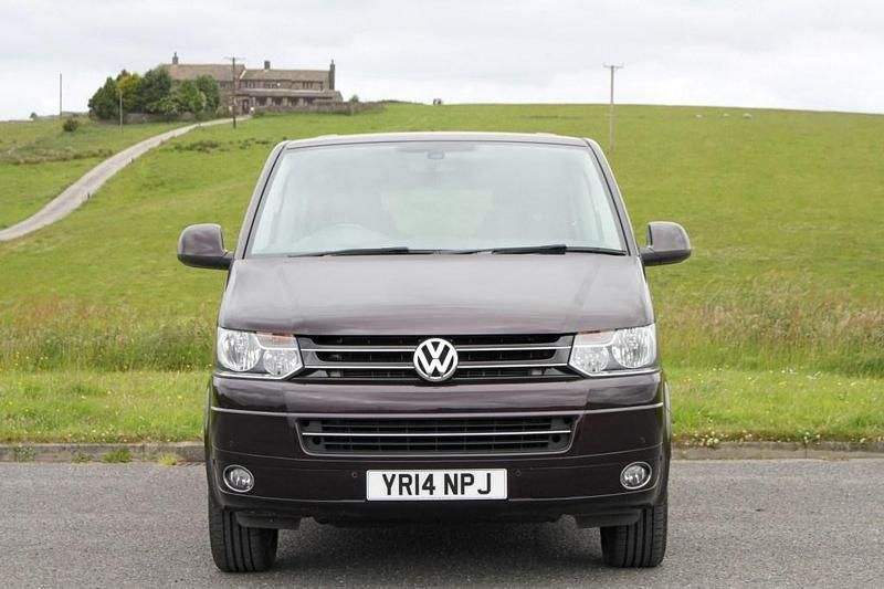 Used VW Caravelle Executive 138 HP (101 kW) 2014 Purple MPV