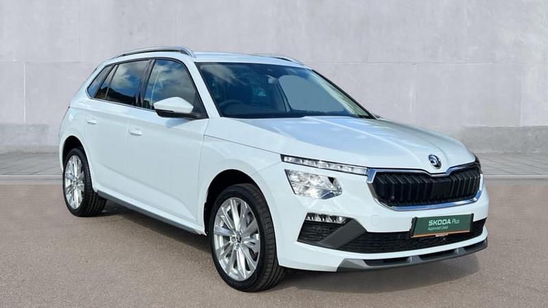 Moon white metallic Used 2025 Skoda Kamiq SE L SUV | £26,950 - Image 1/4