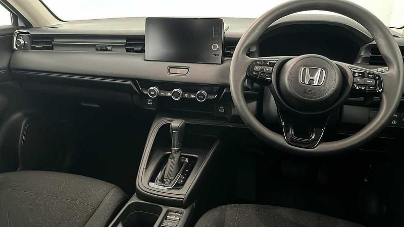 Used Honda HR-V Elegance 131 HP (96 kW) 2024 White SUV