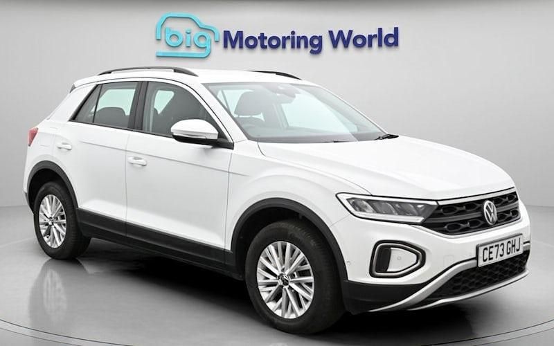 Used VW T-Roc Life 150 HP (110 kW) 2025 SUV