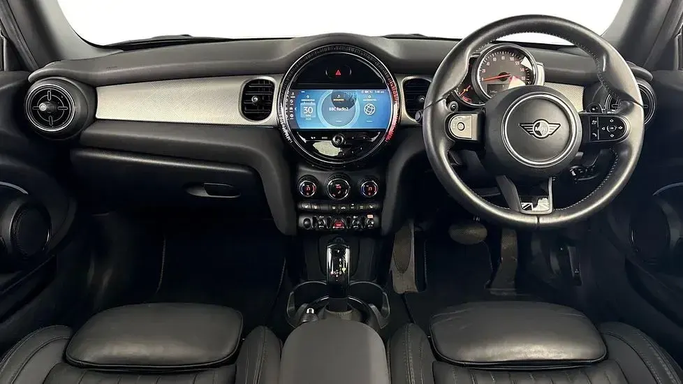 Used Mini Cooper S Exclusive 176 HP (129 kW) 2022 Black Hatchback