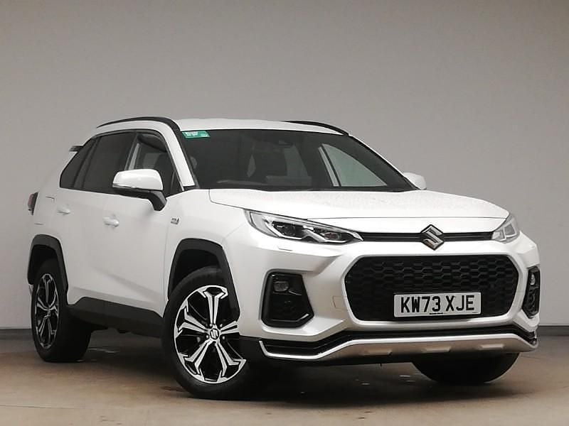 White Used 2023 Suzuki Across SUV | £25,498 (Fair price) - Image 1/4