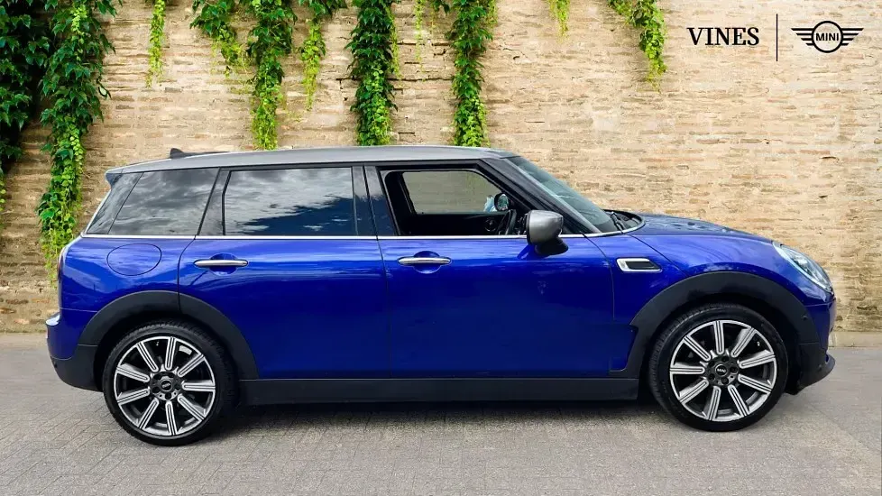 Used Mini Cooper Clubman Exclusive 134 HP (98 kW) 2020 Blue Estate
