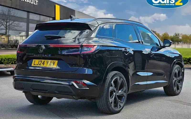 Used Renault Austral Iconic Esprit Alpine 200 HP (147 kW) 2024 Black  SUV