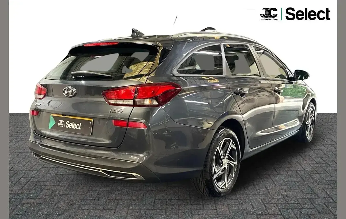 Used Hyundai i30 SE 120 HP (88 kW) 2021 Grey Estate