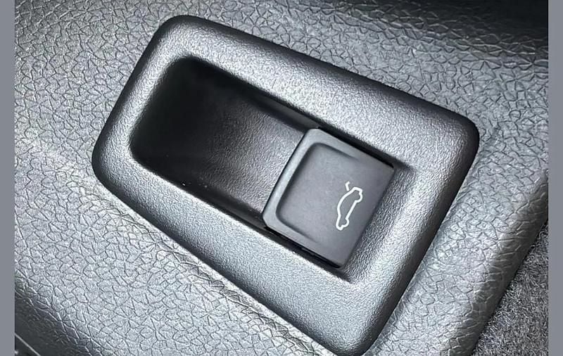 Used VW ID.7 Pro 210 kW (286 HP) 2023 Blue Hatchback