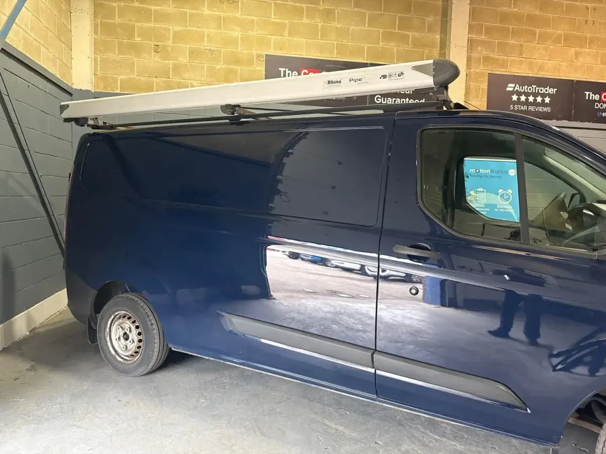 Usado Ford Transit Custom 100 HP (73 kW) 2014 Azul Van