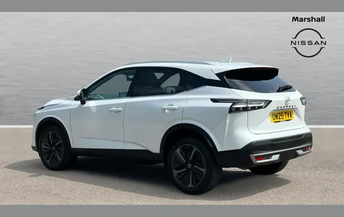 Used Nissan Qashqai Tekna 155 HP (114 kW) 2025 White SUV