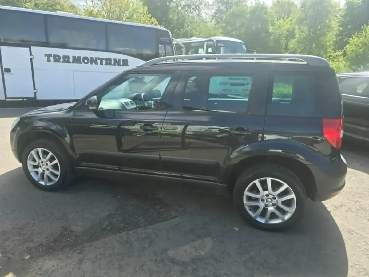 Używany Skoda Yeti SE 150 KM (110 kW) 2013 Czarny SUV