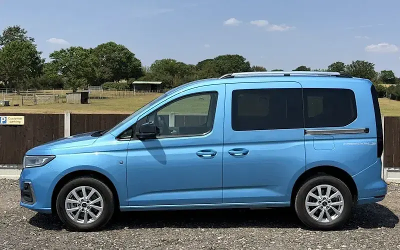 Used Ford Tourneo Connect Titanium 122 HP (89 kW) 2024 MPV