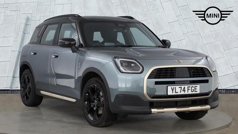 Green Used 2025 Mini Countryman SUV | £33,898 (Fair price) - Image 1/4