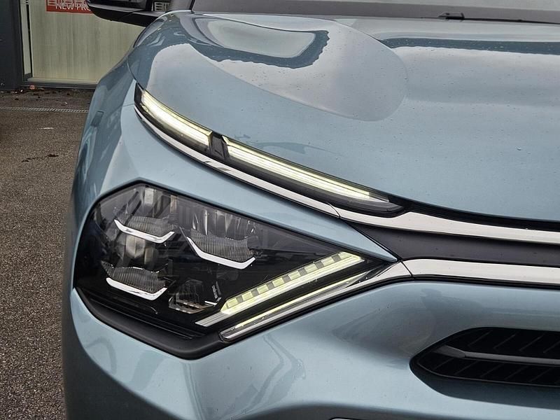 Used Citroën e-C4 Shine 100 kW (136 HP) 2021 Blue Hatchback