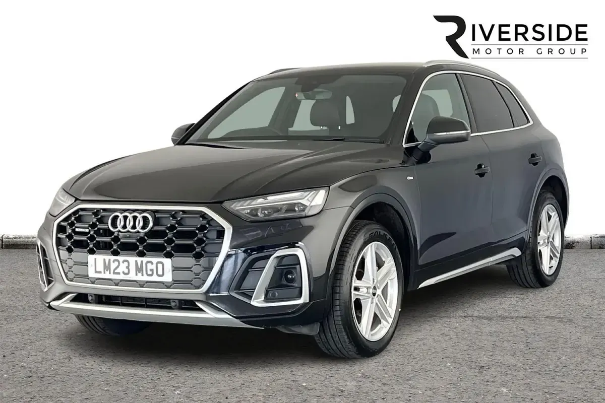 Used Audi Q5 S-Line 204 HP (150 kW) 2023 Mythos black SUV