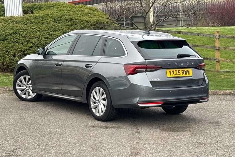 Used Skoda Octavia SE L 150 HP (110 kW) 2025 Graphite grey metallic Estate