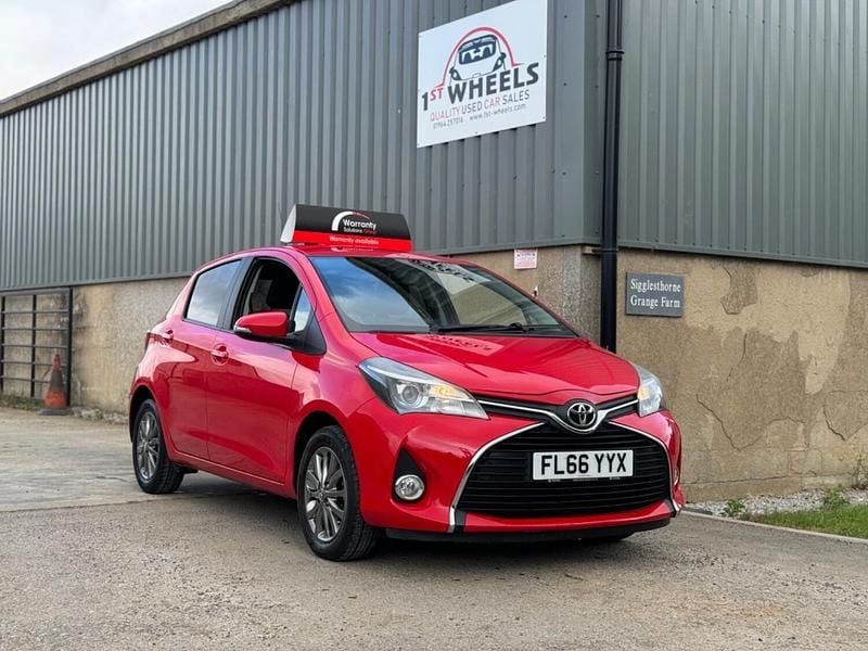 Red Used 2016 Toyota Yaris Hatchback | £8,995 (Fair price) - Image 1/3