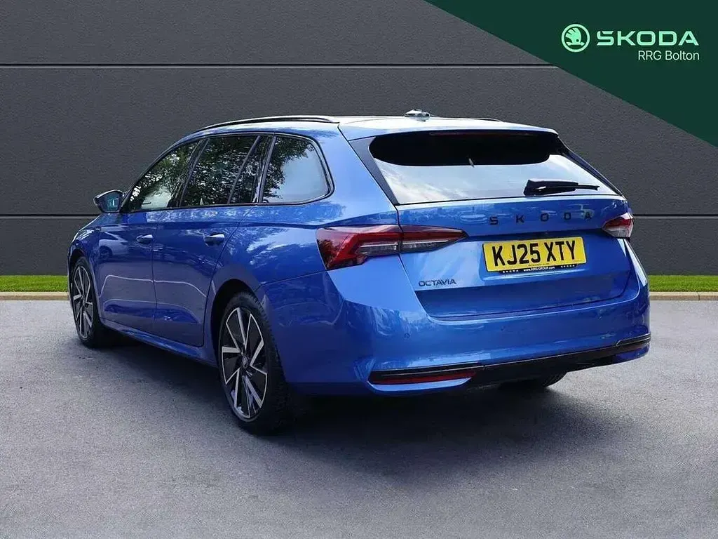 Used Skoda Octavia 204 HP (150 kW) 2025 Estate