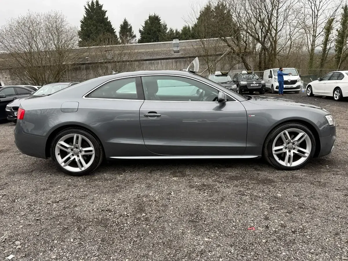 Used Audi A5 S-Line 225 HP (165 kW) 2014 Grey Coupe