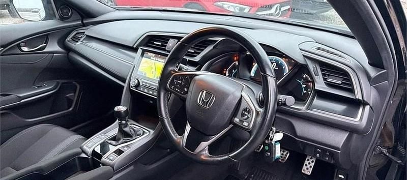 Used Honda Civic SR 126 HP (92 kW) 2021 Crystal black Hatchback