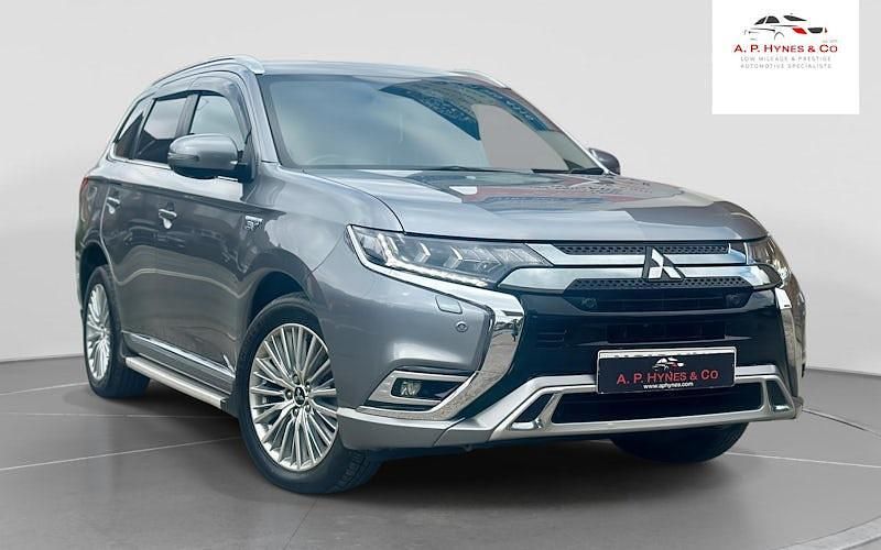 Grey Used 2019 Mitsubishi Outlander P-HEV Estate | £14,850 (A bit pricey) - Image 1/4