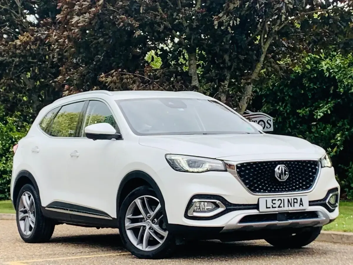 Used MG HS Excite 258 HP (189 kW) 2021 White SUV