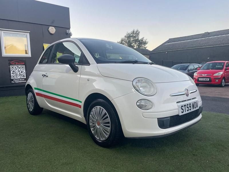 Used Fiat 500 Pop 69 HP (50 kW) 2010 White Hatchback