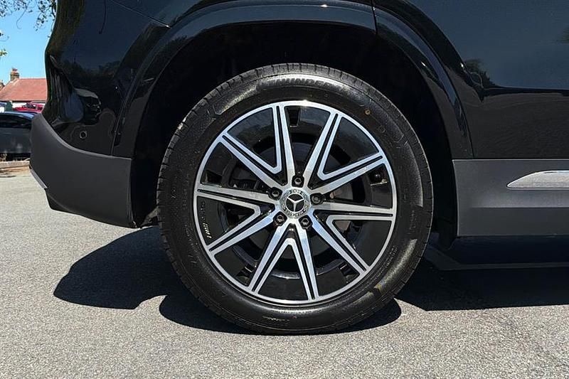 Usado Mercedes EQA350 Executive 214 kW (292 CV) 2024 Negro SUV