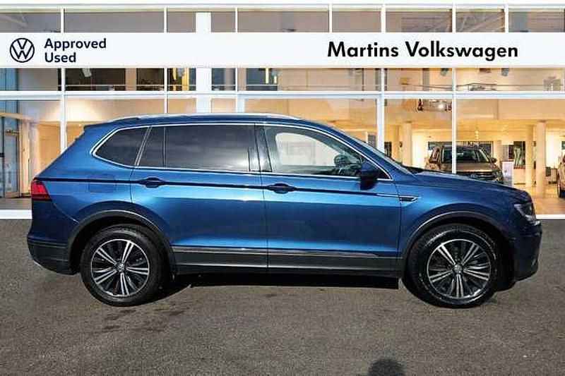 Second-hand VW Tiguan Allspace SE 150 CP (110 kW) 2018 Albastru SUV