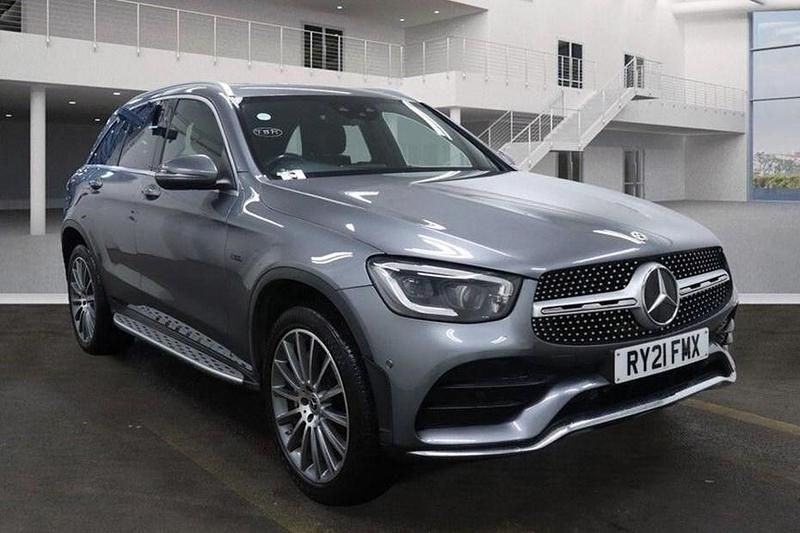 Used 2021 Mercedes E300 AMG Line Premium | £22,385 (Super price) - Image 1/1