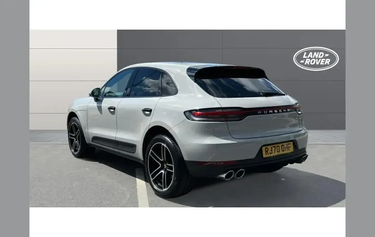 Used Porsche Macan 241 HP (177 kW) 2020 Grey SUV