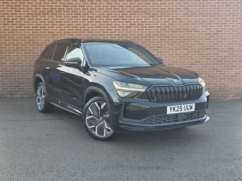 Black Used 2025 Skoda Kodiaq SportLine SUV | £35,490 (A bit pricey) - Image 1/4