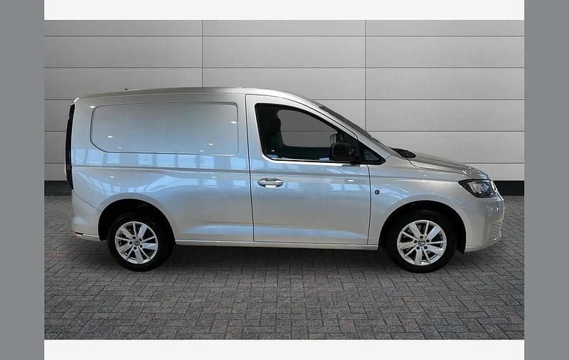 Used VW Caddy Pro 122 HP (89 kW) 2021 Silver MPV