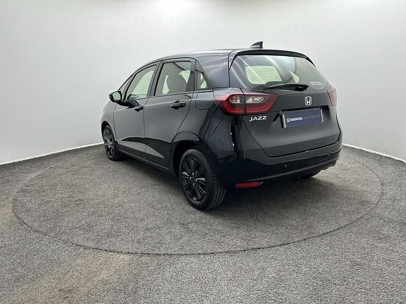 Used Honda Jazz Hybrid 109 HP (80 kW) 2021 Crystal black Hatchback