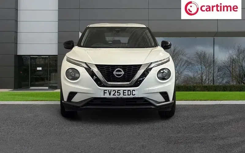 Used Nissan Juke Acenta Premium 114 HP (83 kW) 2025 White SUV