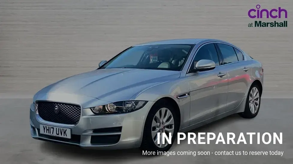Used Jaguar XE Prestige 163 HP (119 kW) 2017 Silver Sedan
