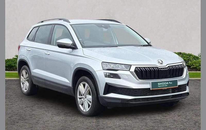 Used Skoda Karoq SE 150 HP (110 kW) 2025 Brilliant silver metallic SUV