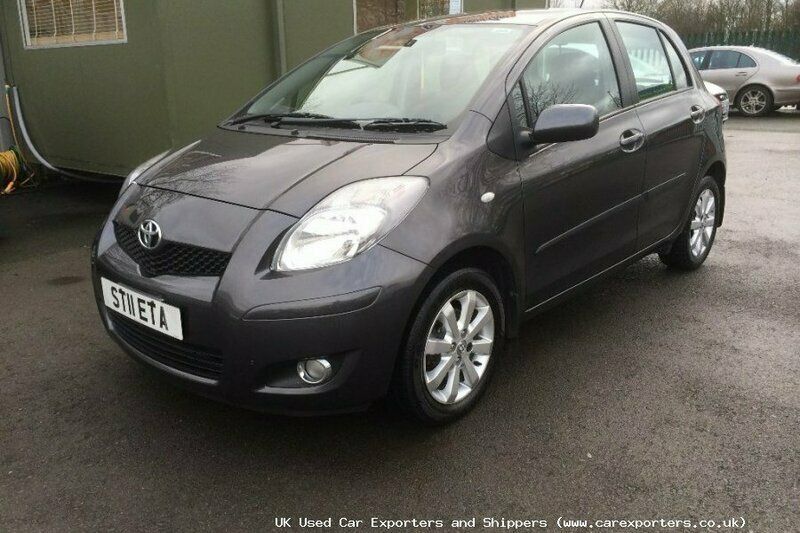 Begagnad Toyota Yaris 2011 Halvkombi