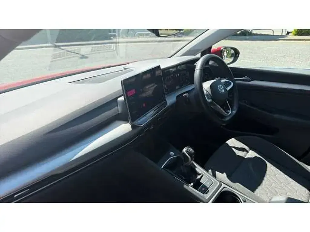 Used VW Golf VIII 115 HP (84 kW) 2024