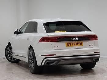 Used Audi Q8 S-Line 286 HP (210 kW) 2023 White SUV