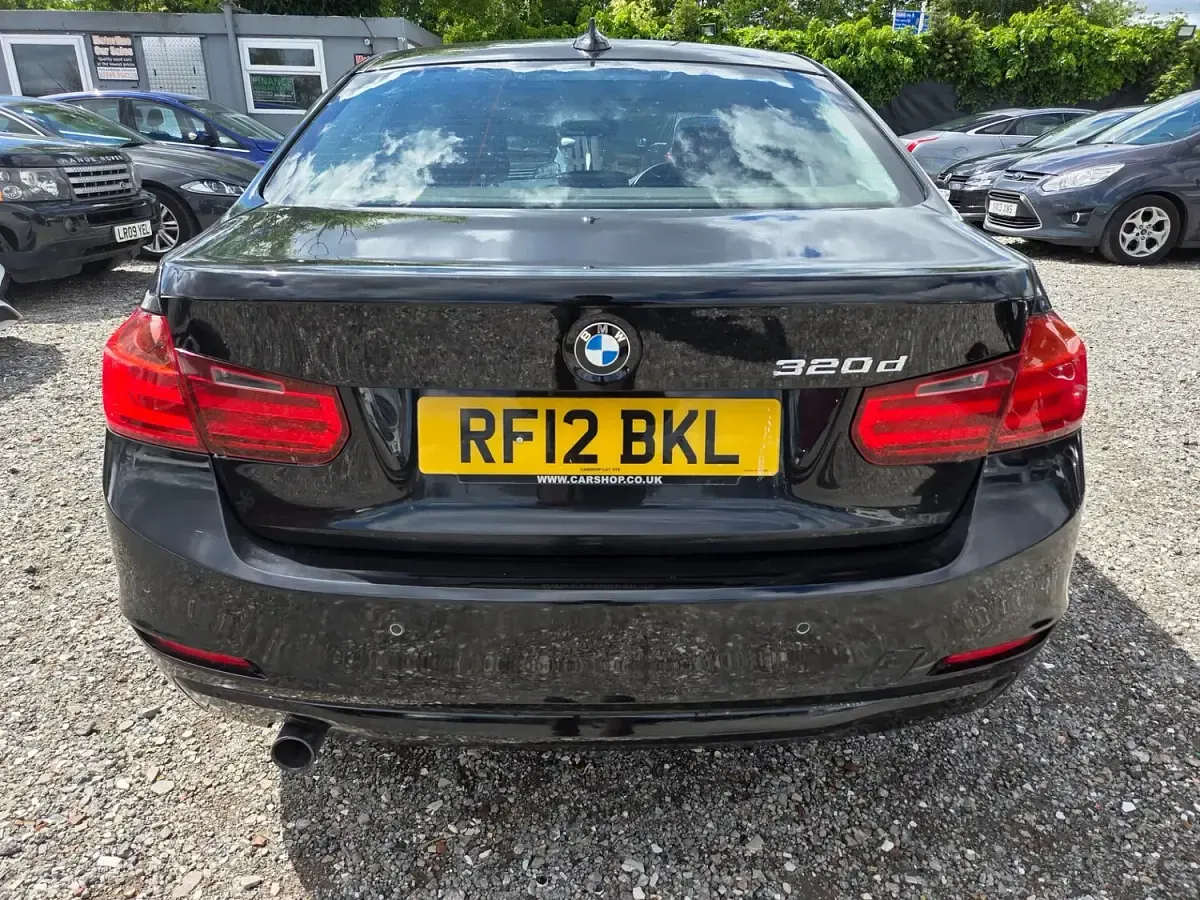 Used BMW 320 Performance 181 HP (133 kW) 2012 Black Sedan