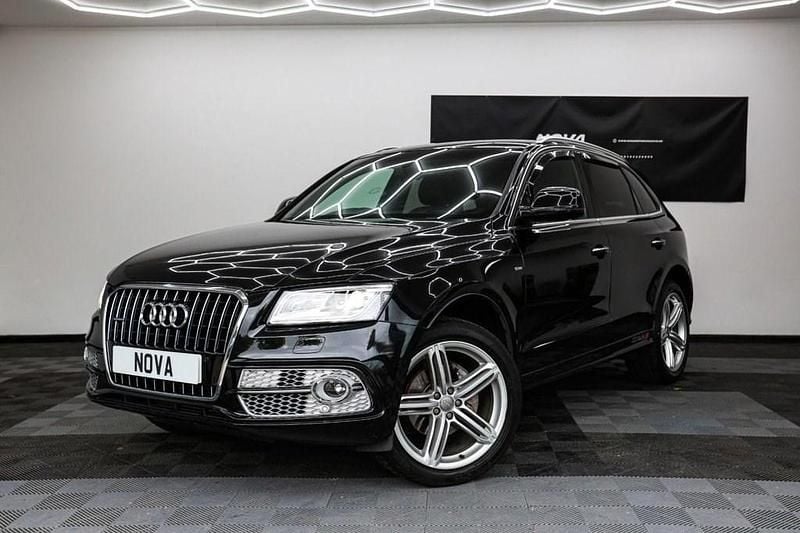 Black Used 2015 Audi Q5 S-line plus SUV | £12,149 (Fair price) - Image 1/4