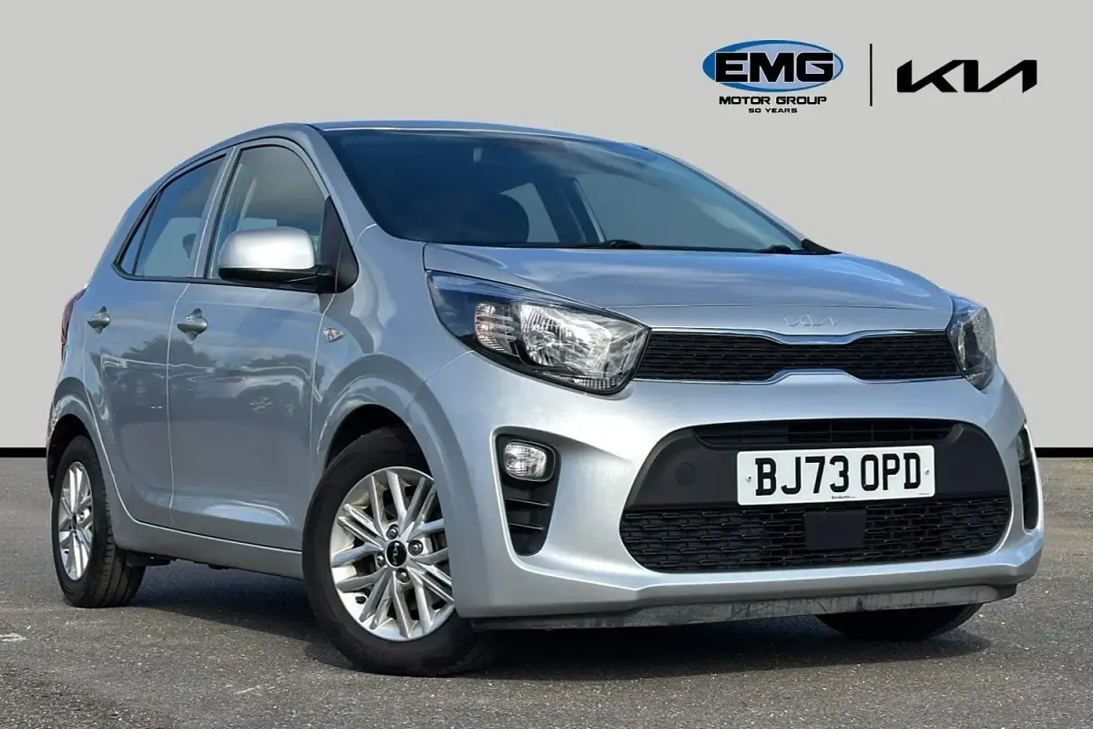 Begagnad Kia Picanto 66 HK (48 kW) 2023 Silver Halvkombi