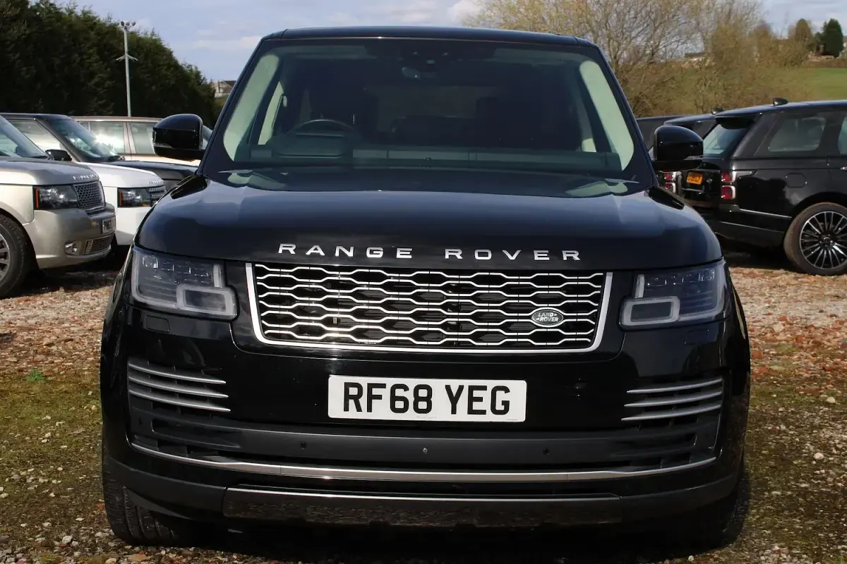 Used Land Rover Range Rover Autobiography 339 HP (249 kW) 2018 Black SUV