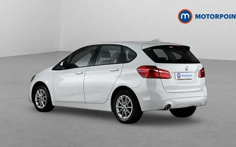 Used BMW 218 140 HP (102 kW) 2020 White Estate