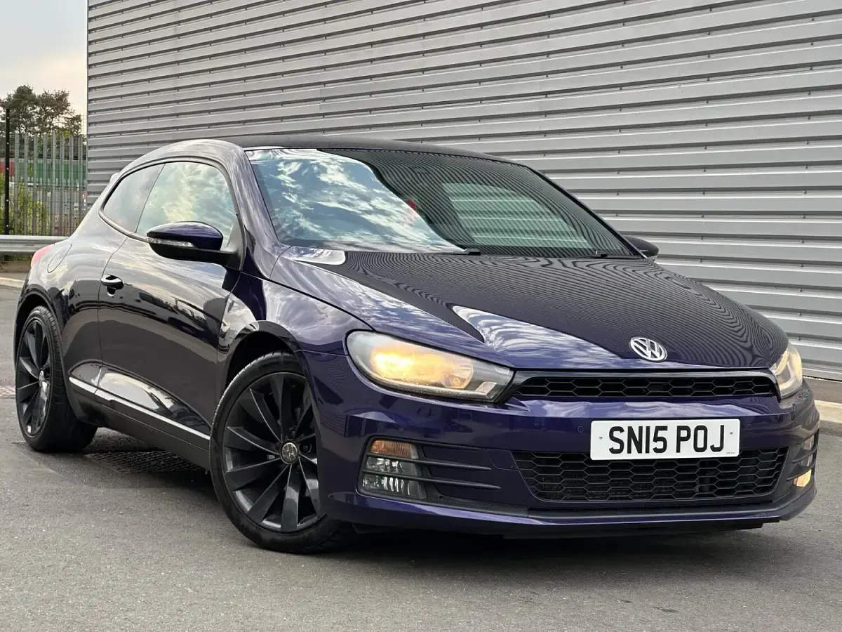 Used VW Scirocco GT 125 HP (91 kW) 2015 Mauve/purple Coupe